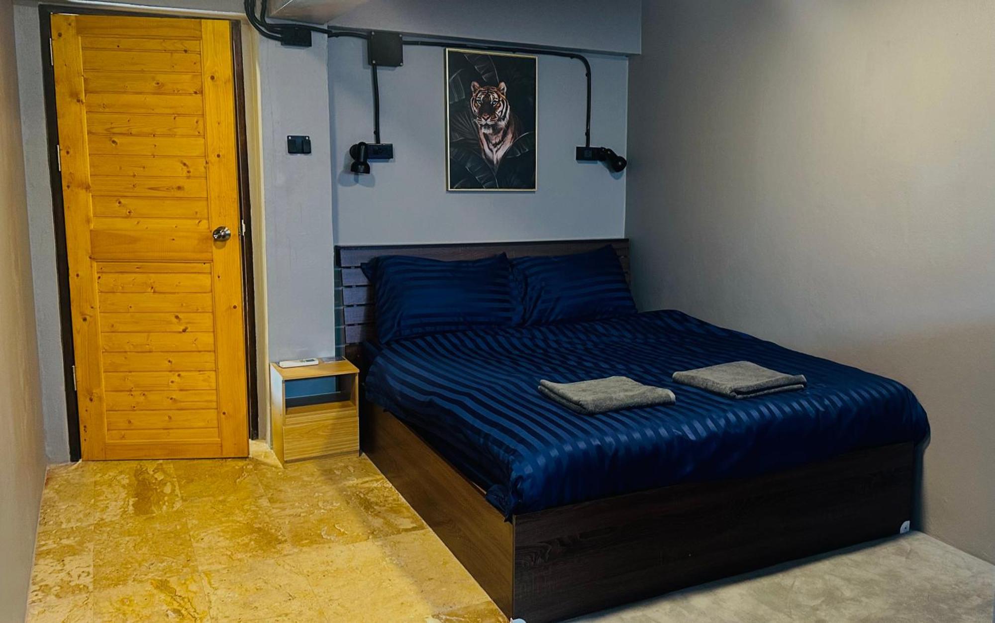 Friends Station Tukkom Hostel & Cafe Патая Екстериор снимка